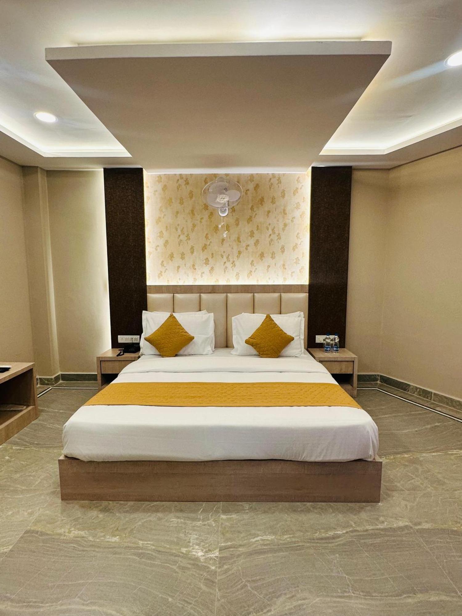 Hotel The Grand Agastya Kaohni Eksteriør bilde