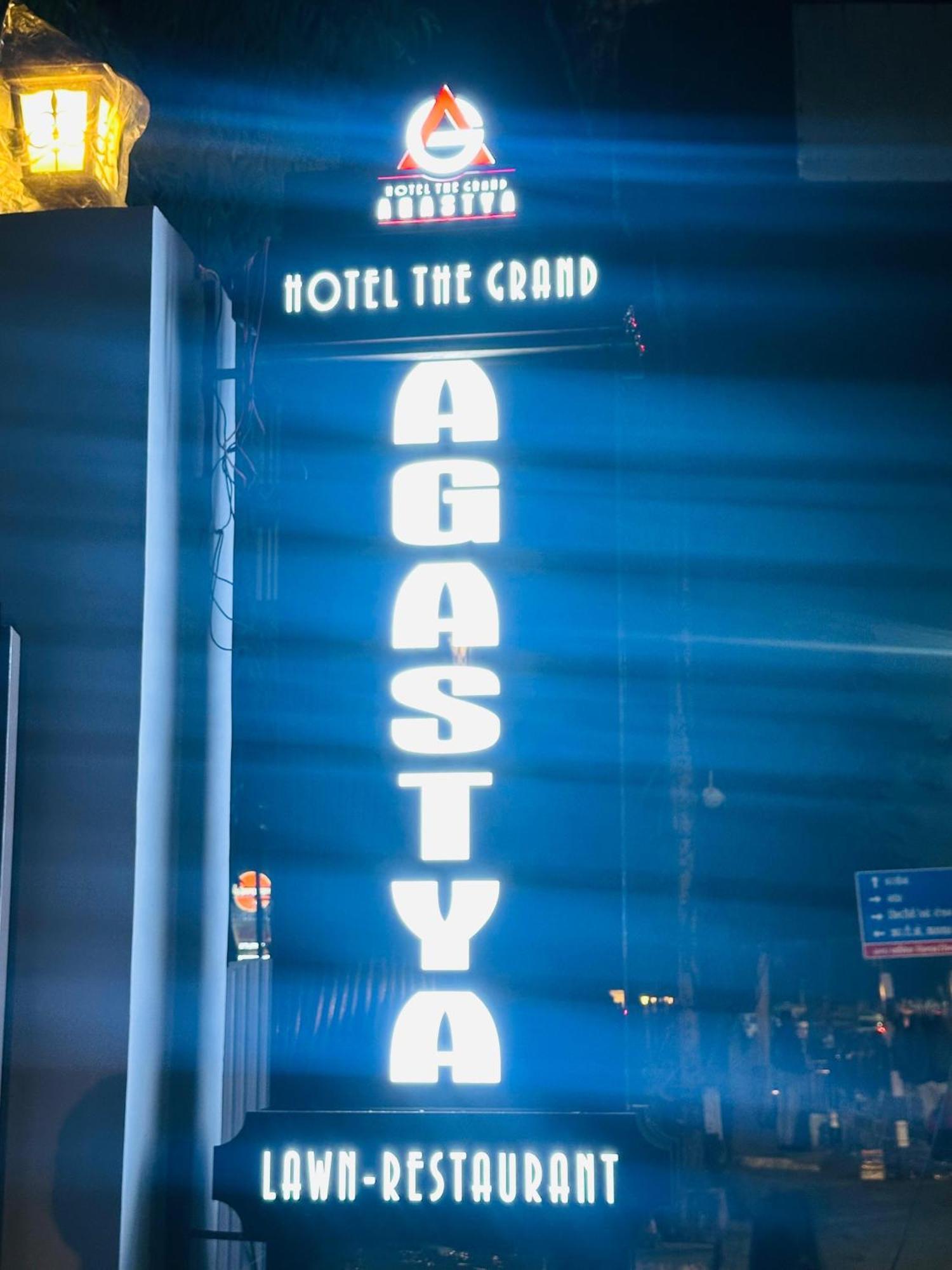 Hotel The Grand Agastya Kaohni Eksteriør bilde